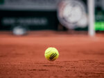 SMARTBOX - Coffret Cadeau Dans les coulisses du tennis : visite guidée du Stade Roland Garros à Paris pour 2 adultes -  Sport & Aventure